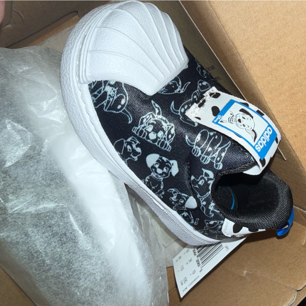 Adidas x Disney Superstar 360